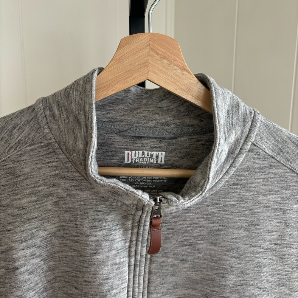 Duluth Trading Relaxed Fit Gray Mock Neck 1/4 Zip Loophole Sweater Vest Mens XL